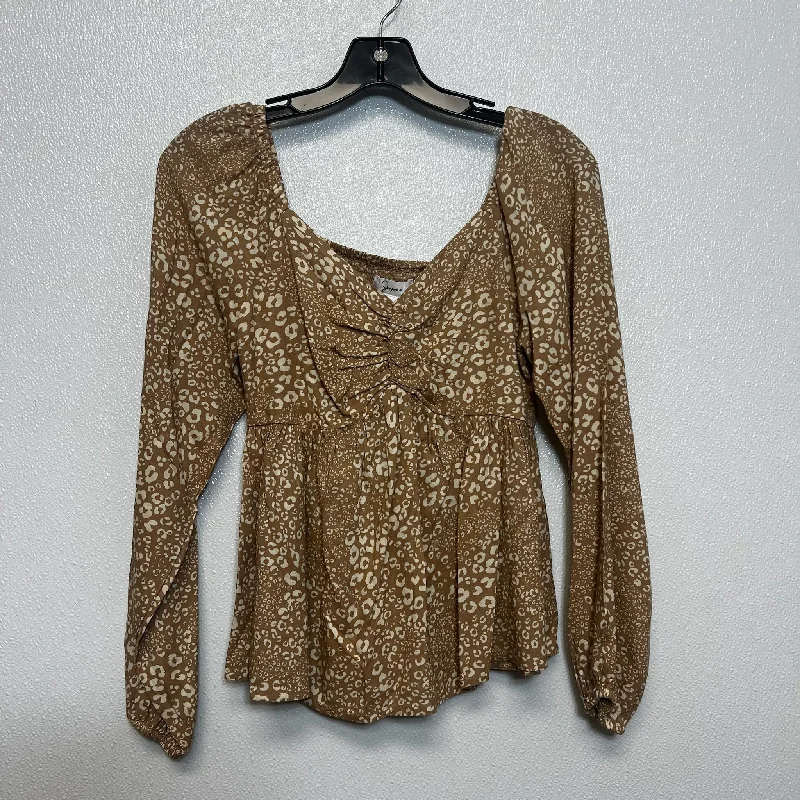 women's tops for those who want to add a touch of elegance and sophistication to their everyday wearTop Long Sleeve By Japna In Print, Size: Xs