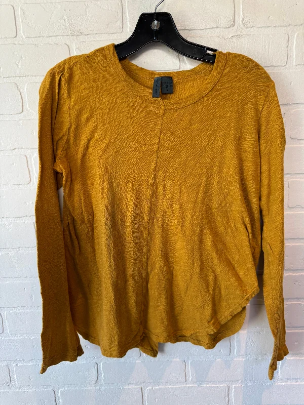 cozy women's tops for fall and winterTop Long Sleeve Basic By Left Of Center In Yellow, Size: S