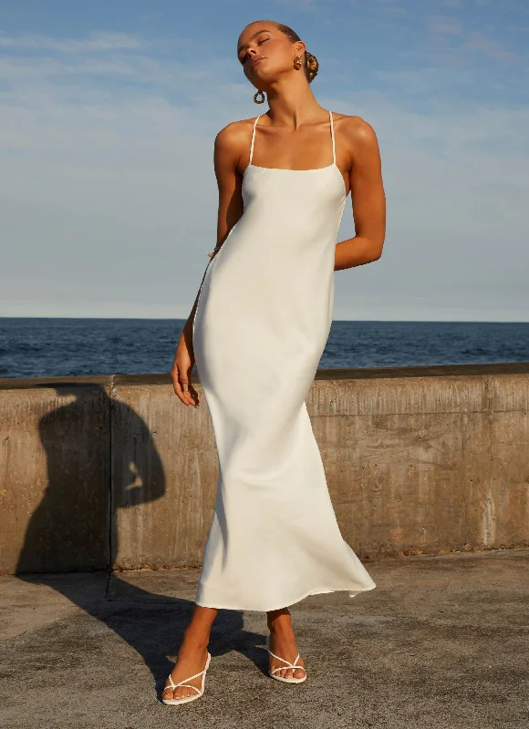 Sheath DressRunway Royalty Maxi Dress - White