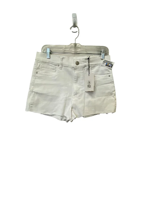 women's wedding shortsShorts By Clothes Mentor  Size: 9