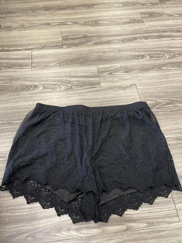 women's formal shortsShorts By Torrid  Size: 4x