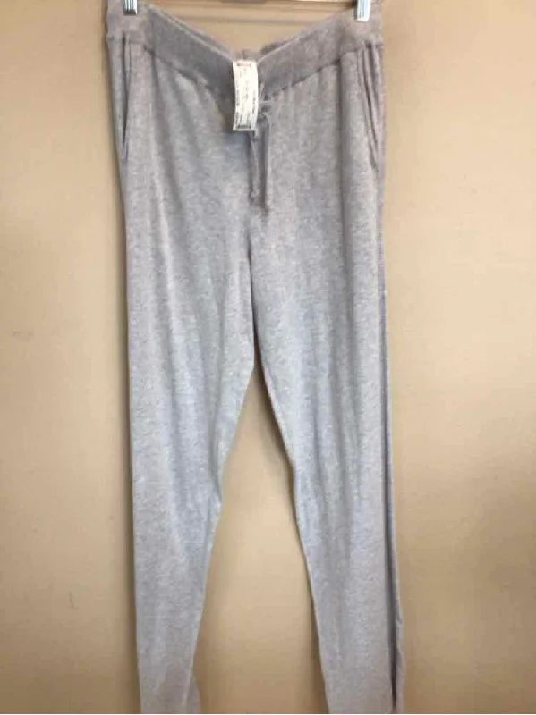 women's mid-rise pantsKINROSS SIZE MEDIUM Ladies PANTS