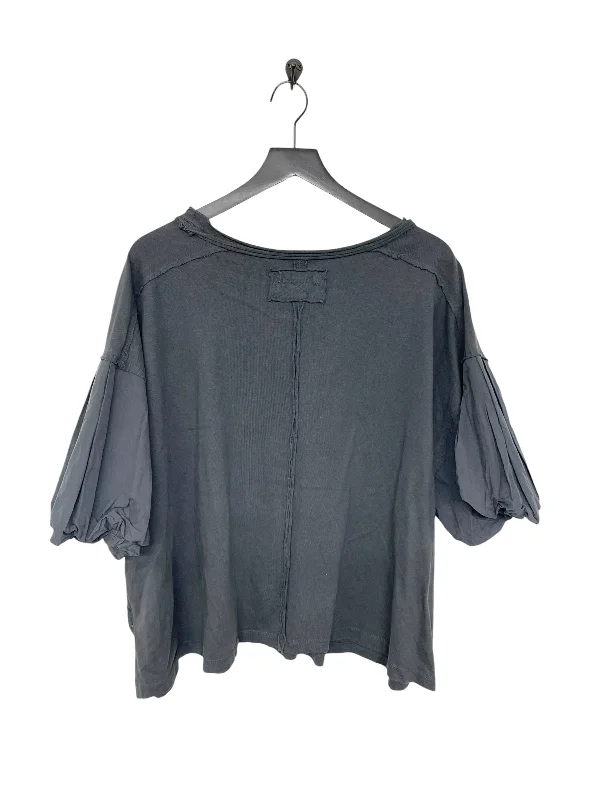 women's tops for those who want to add a touch of sophistication to their casual attireTop Short Sleeve By We The Free In Grey, Size: L