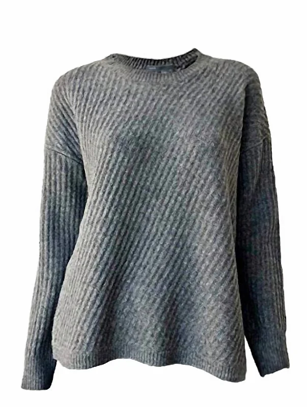 Cardigan SweatersWomen Side Slit Crew Neck Wool Knit Sweater In Gray